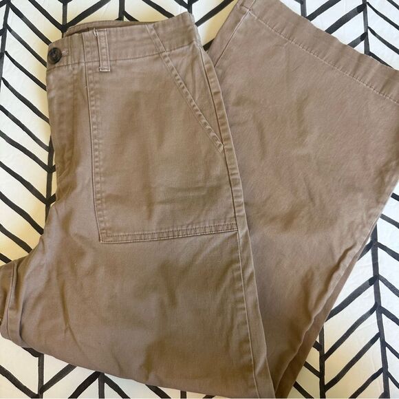 Forever 21 Size S Wide Leg High Rise Cargo Pocket Khaki Pants - Picture 1 of 4